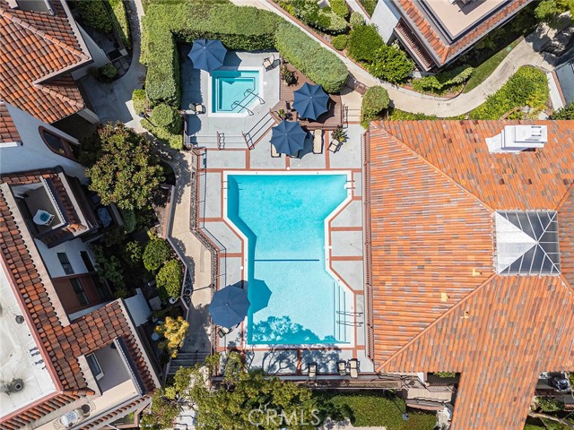 6322 Riviera Cir., Long Beach CA: https://media.crmls.org/medias/10390ee9-58b2-4a0c-9af5-2a812f0ce883.jpg