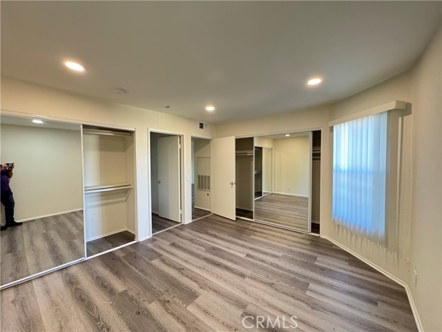 Detail Gallery Image 6 of 27 For 4717 Ben Ave #210,  Valley Village,  CA 91607 - 2 Beds | 2 Baths