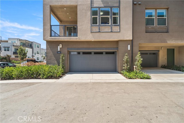 1698 Hollyleaf, Montebello CA: https://media.crmls.org/medias/1039e364-2f16-4d24-abe1-bb231fbf2974.jpg