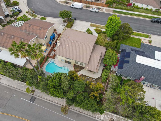 Detail Gallery Image 39 of 39 For 2116 via Caliente, Fullerton,  CA 92833 - 5 Beds | 3 Baths