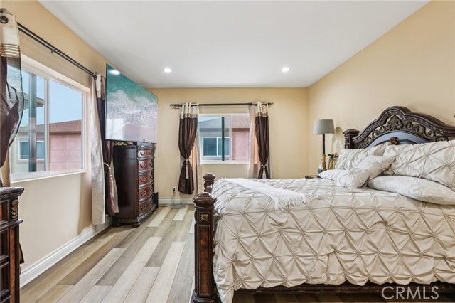 Detail Gallery Image 28 of 35 For 204 E 121st St, Los Angeles,  CA 90061 - 4 Beds | 4 Baths