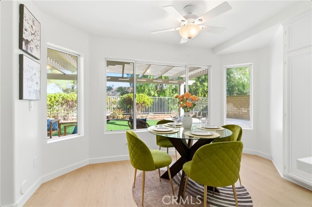 Detail Gallery Image 21 of 67 For 28360 Easton Ln, Saugus,  CA 91350 - 5 Beds | 3 Baths