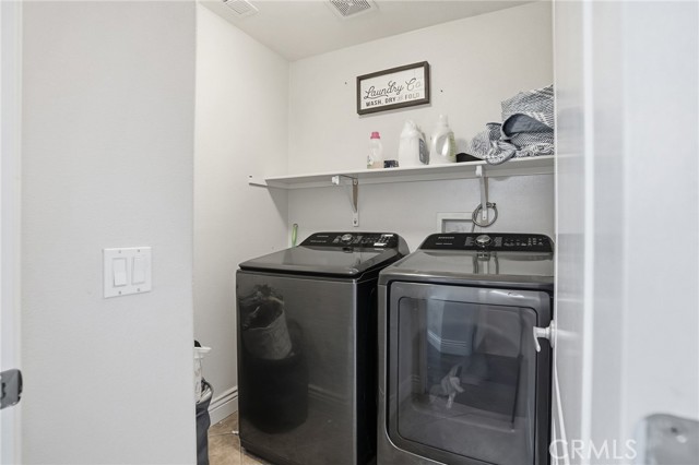 Detail Gallery Image 33 of 44 For 3902 Bluff, Perris,  CA 92571 - 4 Beds | 2/1 Baths