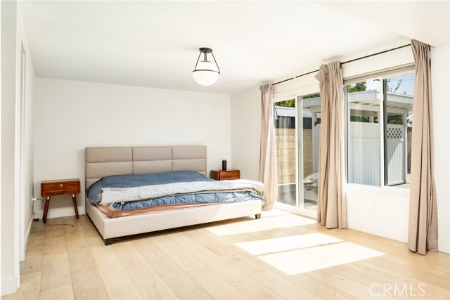 19202 Hickory Lane, Huntington Beach CA: https://media.crmls.org/medias/103bfe4e-1344-46a0-9092-aa1e46361c83.jpg