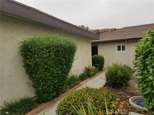 2110 Hawthorne Court, San Bernardino, CA 92404