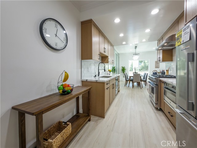 Detail Gallery Image 34 of 64 For 1944 Glendon #209,  Los Angeles,  CA 90025 - 2 Beds | 2/1 Baths