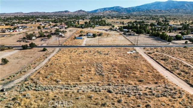 Detail Gallery Image 11 of 32 For 4240 Smoke Tree Rd, Phelan,  CA 92371 - – Beds | – Baths