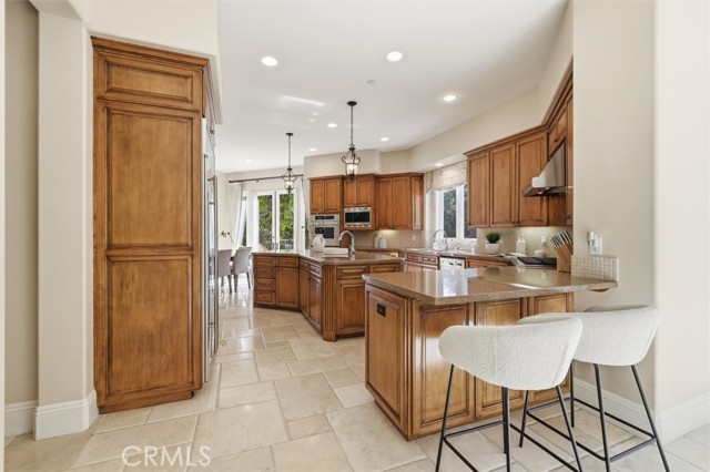 Detail Gallery Image 13 of 59 For 1852 Sharon, Santa Ana,  CA 92705 - 5 Beds | 4/1 Baths