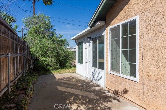 Detail Gallery Image 29 of 31 For 3790 Nuttree, Riverside,  CA 92501 - 3 Beds | 2 Baths