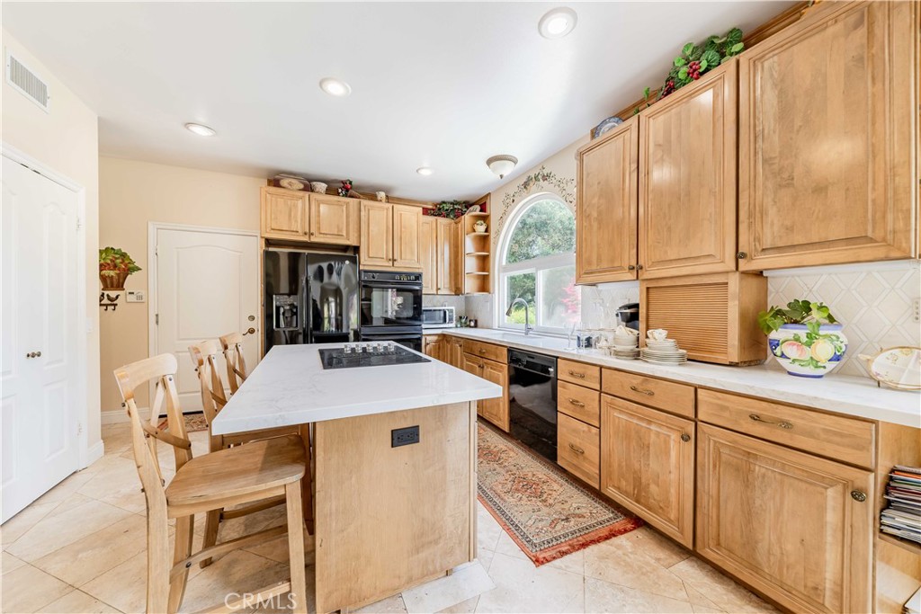 MLS #SW25105028 img 16