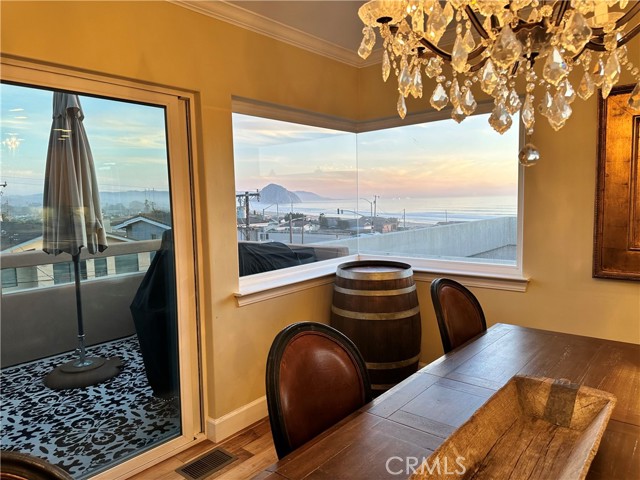 Detail Gallery Image 11 of 45 For 325 Zanzibar St, Morro Bay,  CA 93442 - 3 Beds | 2/2 Baths