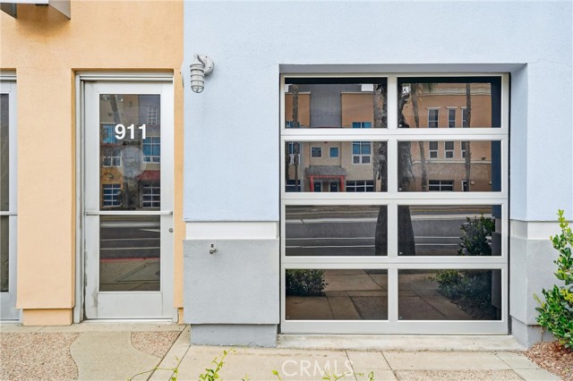 Detail Gallery Image 4 of 29 For 911 E Santa Ana, Santa Ana,  CA 92701 - 1 Beds | 2/1 Baths