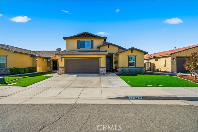 Detail Gallery Image 4 of 54 For 29193 Black Oak, Lake Elsinore,  CA 92530 - 3 Beds | 2 Baths