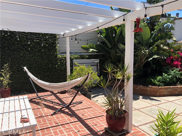 636 23rd Street, Manhattan Beach, California 90266, 4 Bedrooms Bedrooms, ,2 BathroomsBathrooms,Residential,Sold,23rd,SB21125947