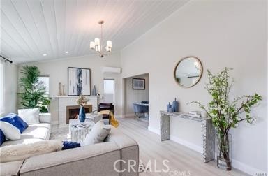 Front Image Thumbnail for CRDW26070009