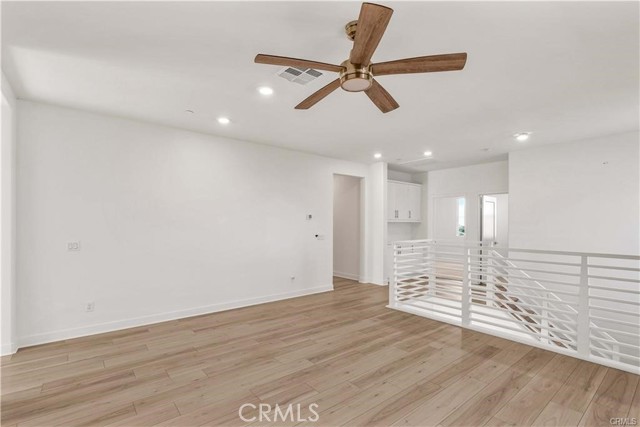 Detail Gallery Image 14 of 33 For 2872 Santa Fiora, Corona,  CA 92882 - 5 Beds | 3 Baths