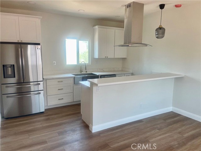 3221 Folsom Street, Los Angeles CA: https://media.crmls.org/medias/1042ec3b-79d3-4010-94f9-8a83e6e04936.jpg