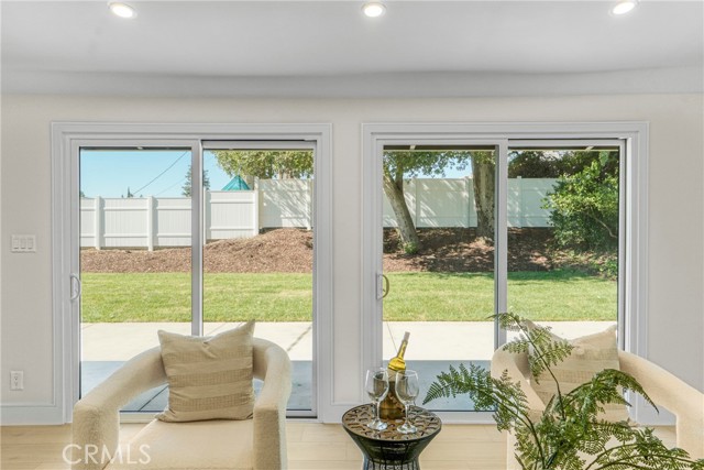 Detail Gallery Image 24 of 28 For 10805 Chimineas, Porter Ranch,  CA 91326 - 4 Beds | 2/1 Baths