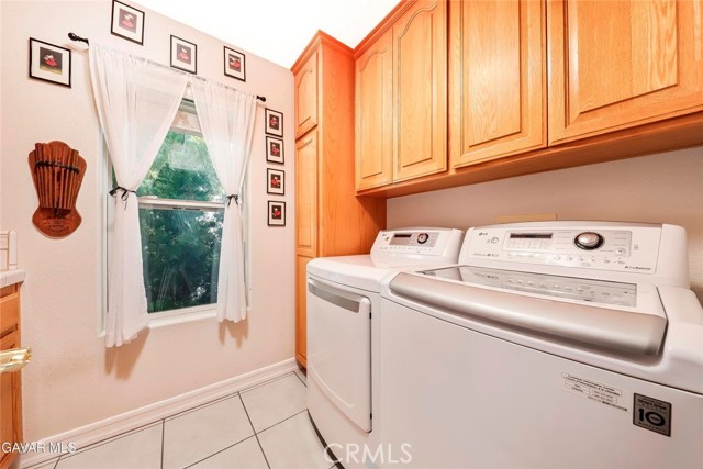 40505 90th W Street, Palmdale CA: https://media.crmls.org/medias/1043c53a-7a01-4a59-ba8b-b5807e5e0765.jpg