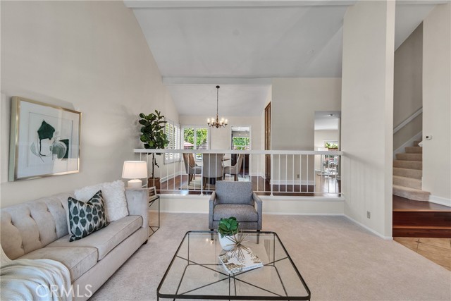 4 E Trenton, Irvine CA: https://media.crmls.org/medias/10444e45-b9d3-4ed0-a49b-2feb9148dfac.jpg