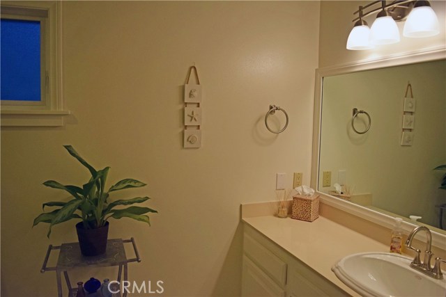 Large, spacious guest bathroom