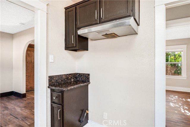 Detail Gallery Image 15 of 35 For 2064 N Pershing Ave, San Bernardino,  CA 92405 - 2 Beds | 1 Baths