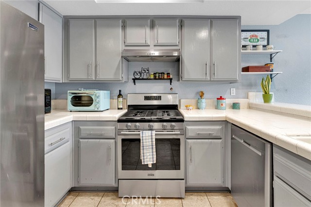 Detail Gallery Image 18 of 65 For 152 Cedar Creek, San Dimas,  CA 91773 - 2 Beds | 3 Baths