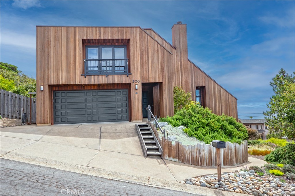 520 Drake Street, Cambria, CA 93428