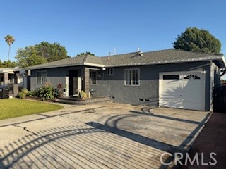 1724 Fellows Place, Pomona CA: https://media.crmls.org/medias/1046fa17-0bef-448d-9121-e9bc816952ad.jpg