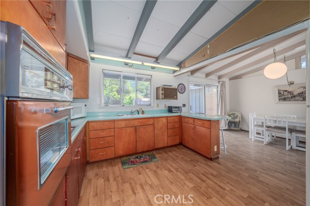6828 Frontage Road, Lucerne CA: https://media.crmls.org/medias/1047127b-2e36-452e-8fd2-fb86b481e406.jpg