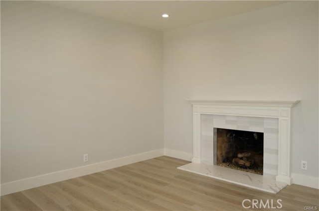 2031 Jolley Drive, Burbank CA: https://media.crmls.org/medias/1047fa56-2ae9-4934-9ea6-d28b349cd7b0.jpg