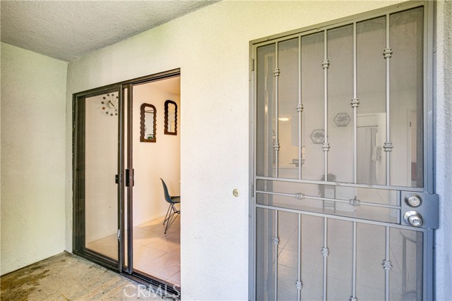 Detail Gallery Image 2 of 26 For 1100 E Amado Rd 11a1,  Palm Springs,  CA 92262 - 1 Beds | 1 Baths