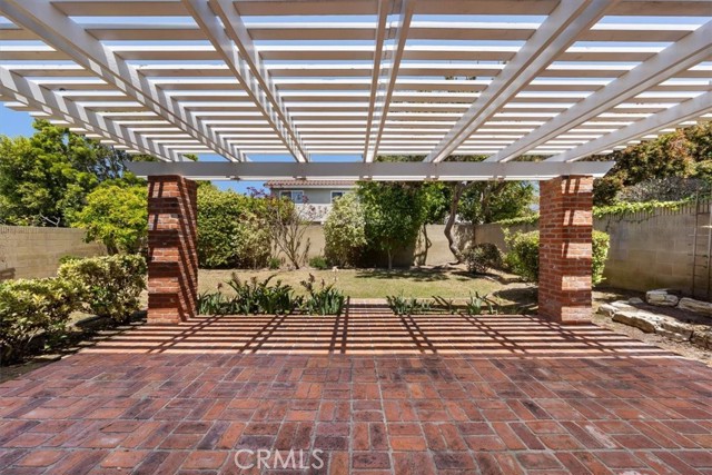 19924 Mildred Avenue, Torrance CA: https://media.crmls.org/medias/10486cfd-fcc7-4fa2-b97a-8b2f125c4af7.jpg