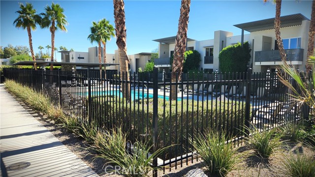 Detail Gallery Image 23 of 26 For 213 the Riv, Palm Springs,  CA 92262 - 2 Beds | 2/1 Baths