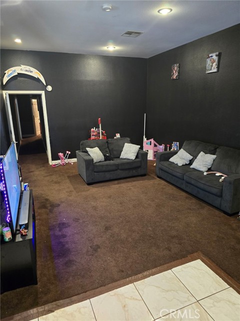 6754 Palm Ave, Riverside, CA 92506 photo 2