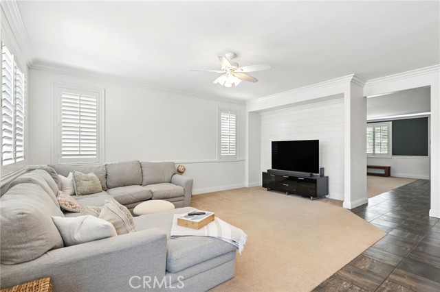29222 Woodbridge Street, Lake Elsinore CA: https://media.crmls.org/medias/1049fb5a-b151-43a7-845e-547fb048db76.jpg