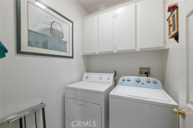 Detail Gallery Image 16 of 30 For 13512 Aspen Leaf Lane, Corona,  CA 92880 - 3 Beds | 2/1 Baths