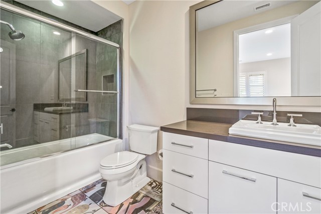 Detail Gallery Image 33 of 53 For 116 Homecoming, Irvine,  CA 92602 - 5 Beds | 5/1 Baths