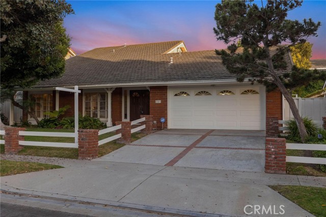 Detail Gallery Image 3 of 36 For 2221 Port Lerwick Pl, Newport Beach,  CA 92660 - 4 Beds | 3/1 Baths