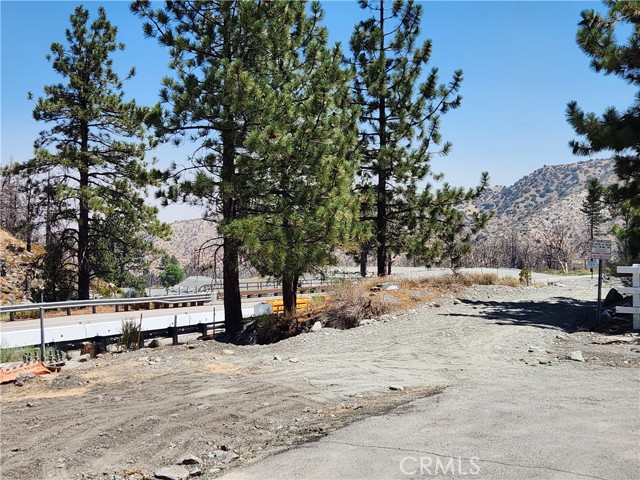 Detail Gallery Image 23 of 23 For 2164 Outer Hwy 2, Wrightwood,  CA 92397 - 2 Beds | 2 Baths