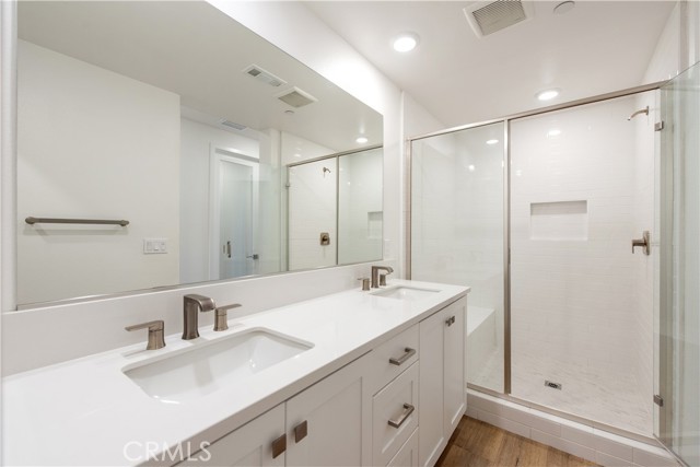 Detail Gallery Image 30 of 40 For 106 Culture, Irvine,  CA 92618 - 4 Beds | 2/2 Baths