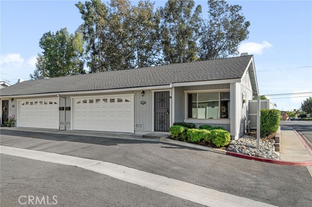 Detail Gallery Image 1 of 1 For 4630 San Jose St a,  Montclair,  CA 91763 - 2 Beds | 2 Baths