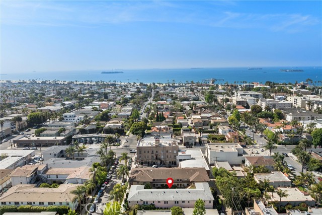 Detail Gallery Image 19 of 23 For 235 Termino Ave #1,  Long Beach,  CA 90803 - 2 Beds | 1 Baths