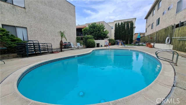 2473 Oswego Street, Pasadena CA: https://media.crmls.org/medias/104c4b41-2272-4070-9395-482c74df193a.jpg