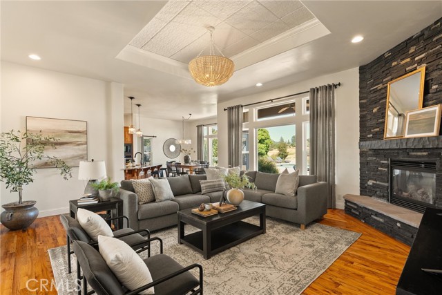 Detail Gallery Image 14 of 70 For 104 Tuscan Dr, Paradise,  CA 95969 - 4 Beds | 3 Baths