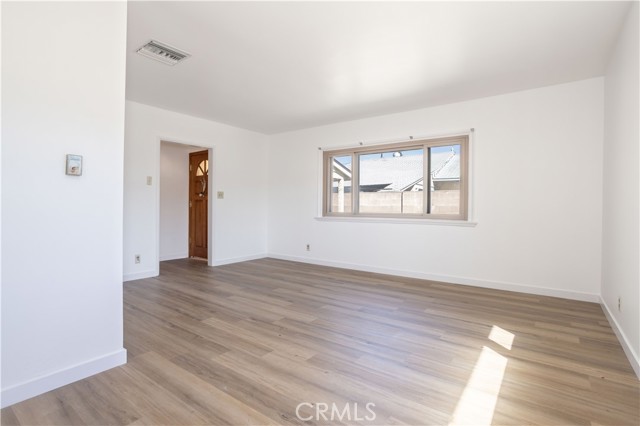 Detail Gallery Image 20 of 39 For 10817 Cantara St, Sun Valley,  CA 91352 - 2 Beds | 1 Baths