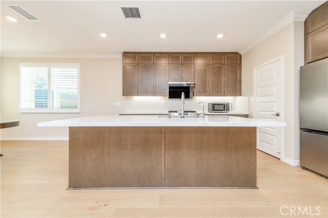 Detail Gallery Image 7 of 25 For 840 Bunkhouse, Rancho Mission Viejo,  CA 92694 - 3 Beds | 2/1 Baths