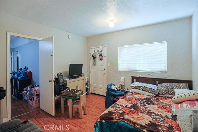 Detail Gallery Image 21 of 36 For 410 E 60th St, Long Beach,  CA 90805 - 5 Beds | 3 Baths