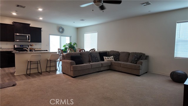 Detail Gallery Image 5 of 45 For 16811 Desert Star, Victorville,  CA 92394 - 3 Beds | 2 Baths