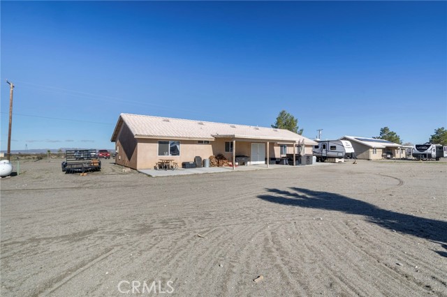 4265 Camellia, Phelan CA: https://media.crmls.org/medias/105009d7-b174-4083-b386-e7039b328f24.jpg